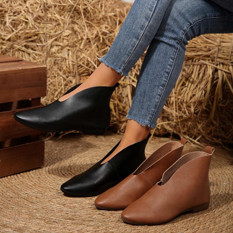 Street Fashion Female - Nowe buty damskie 2025 Modne botki