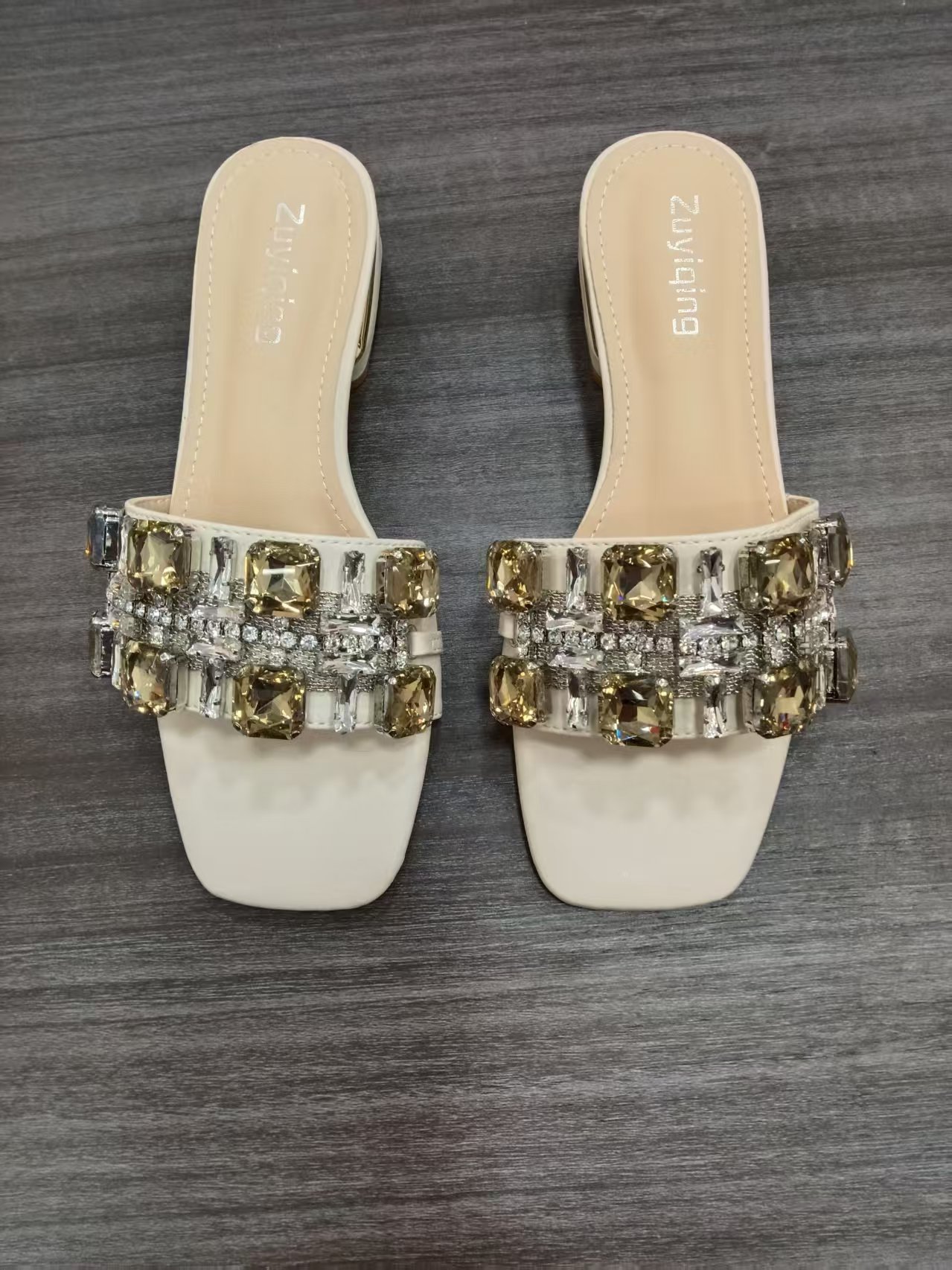 Damskie buty, nowoczesne klapk – Girl Fashion Street recenzja i cena